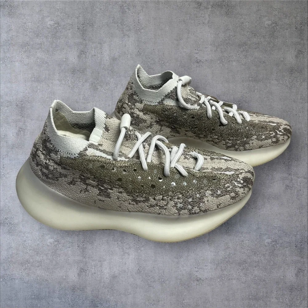 Adidas Yeezy Boost 380 Pyrite Sneakers Shoes Men's 5.5 Neutral Gray Primeknit